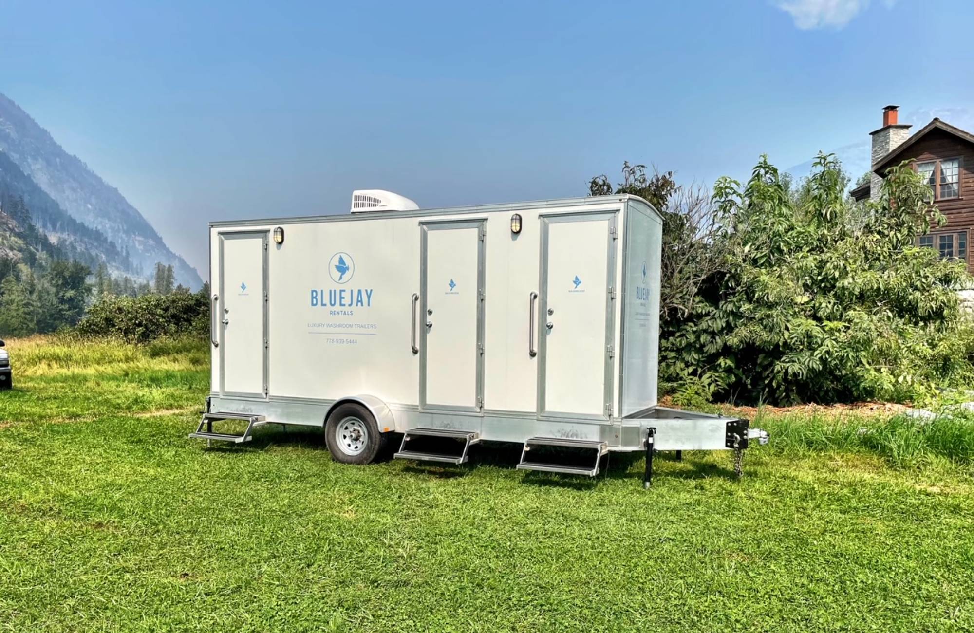 From Weddings to Concerts: The Versatility of Luxury Washroom Trailer Rentals